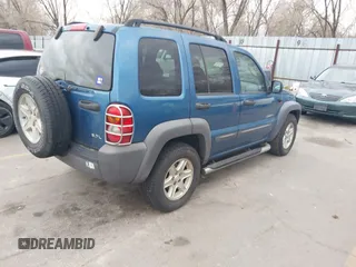 2004 Jeep Liberty Sport with VIN 1J4GK48K84W147282, listed as a IAAI auction lot 41888043 with 211,043 mi miles and . Bid and sale history available at DreamBid. Image 4.