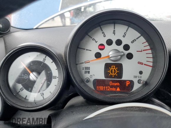 2012 MINI Convertible S with VIN WMWZP3C55CT250815, listed as a Copart auction lot 53583375 with 118,112 mi miles and Salvage title. Bid and sale history available at DreamBid. Image 9.