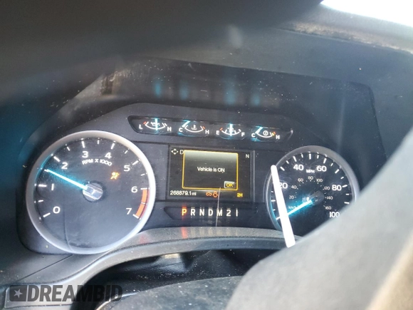 2018 Ford Super Duty F-250 SRW XL with VIN 1FT7W2B68JEB39324, listed as a Copart auction lot 45451375 with 268,879 mi miles and Salvage Title. Bid and sale history available at carsss.com. Image 9.