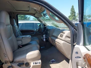 2004 Ford F-350 XL with VIN 1FTSW31P54EB33365, listed as a IAAI auction lot 42548818 with 141,437 mi miles and . Bid and sale history available at DreamBid. Image 5.