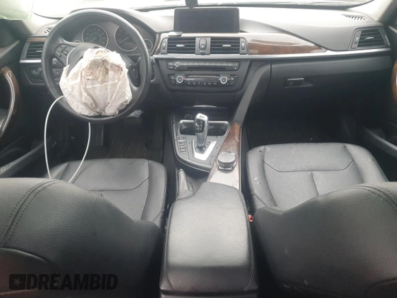 2015 BMW 3 Series 328i xDrive with VIN WBA3B3G58FNT68543, listed as a Copart auction lot 55594725 with 86,909 mi miles and Salvage title. Bid and sale history available at DreamBid. Image 8.