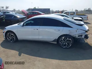 2023 Hyundai Ioniq 6 SEL z VIN KMHM34AA0PA028579, wystawiony jako IAAI lot #42171621 z przebiegiem 24 606 mil mil oraz . Historia ofert i sprzedaży dostępna na DreamBid. Obrazek 15.