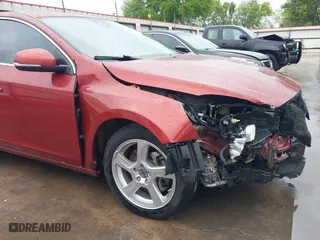 2012 Volvo S60 T5 with VIN YV1622FS4C2123179, listed as a IAAI auction lot 41903002 with 109,968 mi miles. Bid and sale history available at carsss.com. Image 18.
