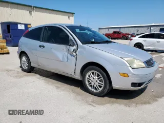 2005 Ford Focus S с VIN 3FAFP31N05R113705, выставлен на аукционе Copart как лот 47631305 с пробегом 206 915 миль миль и Списание • Salvage title. История ставок и продаж доступна на DreamBid. Изображение 4.