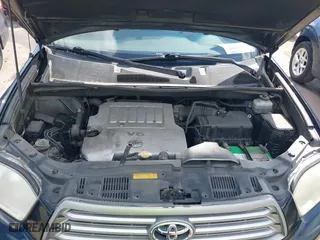2008 Toyota Highlander with VIN JTEDS41A882053051, listed as a IAAI auction lot 41879783 with 268,757 mi miles. Bid and sale history available at carsss.com. Image 10.