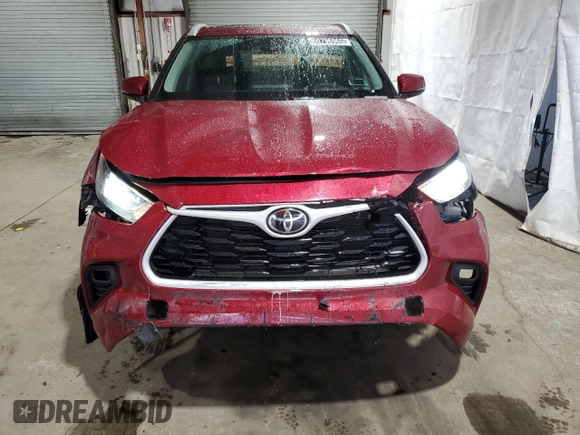 2024 Toyota Highlander LE with VIN 5TDKDRBHXRS545363, listed as a Copart auction lot 60796965 with 23,938 mi miles and Clean title. Bid and sale history available at DreamBid. Image 5.