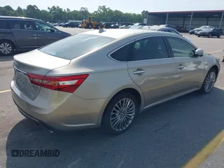 2016 Toyota Avalon Limited z VIN 4T1BK1EB1GU237405, wystawiony jako IAAI lot #42276053 z przebiegiem 51 399 mil mil oraz . Historia ofert i sprzedaży dostępna na DreamBid. Obrazek 4.
