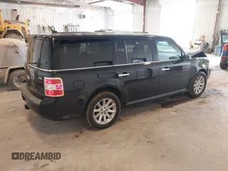 2010 Ford Flex SEL z VIN 2FMGK5CC7ABB22233, wystawiony jako IAAI lot #42191719 z przebiegiem 126 460 mil mil oraz . Historia ofert i sprzedaży dostępna na DreamBid. Obrazek 4.