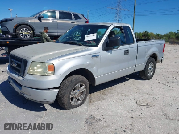 2004 Ford F-150 XL with VIN 1FTRF12W64NB80641, listed as a IAAI auction lot 41815717 with 258,175 mi miles. Bid and sale history available at carsss.com. Image 2.
