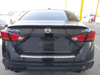 2019 Nissan Altima 2.5 SV with VIN 1N4BL4DV5KC171640, listed as a IAAI auction lot 41845529 with 70,615 mi miles. Bid and sale history available at carsss.com. Image 16.