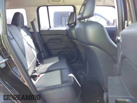2008 Jeep Patriot Sport with VIN 1J8FF28W58D569808, listed as a IAAI auction lot 41865655 with 142,215 mi miles and . Bid and sale history available at DreamBid. Image 8.