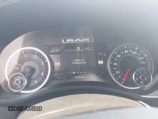 2022 Ram 2500 Laramie с VIN 3C6UR5FL7NG305818, выставлен на аукционе IAAI как лот 42291195 с пробегом 59 548 миль миль и . История ставок и продаж доступна на DreamBid. Изображение 7.