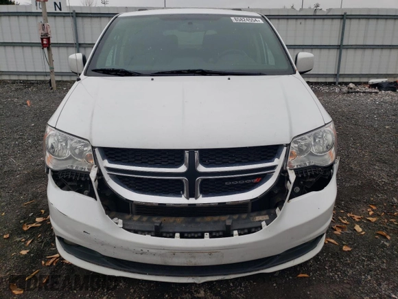 2018 Dodge Grand Caravan SXT z VIN 2C4RDGCG9JR133702, wystawiony jako Copart lot #85824554 z przebiegiem 140 881 mil mil oraz Szkoda całkowita • Salvage title. Historia ofert i sprzedaży dostępna na DreamBid. Obrazek 5.
