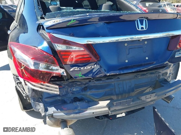 2017 Honda Accord Sedan Sport SE with VIN 1HGCR2F16HA042677, listed as a IAAI auction lot 41709309 with 102,226 mi miles. Bid and sale history available at carsss.com. Image 6.