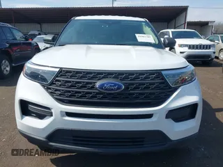 2022 Ford Explorer with VIN 1FMSK8BH7NGA40543, listed as a IAAI auction lot 41902785 with 1 mi miles. Bid and sale history available at carsss.com. Image 11.