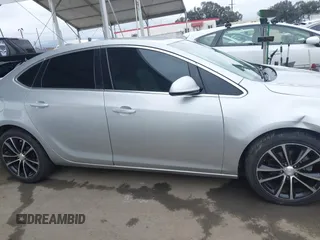 2017 Buick Verano Sport Touring with VIN 1G4PR5SK0H4121255, listed as a IAAI auction lot 42078613 with 137,029 mi miles. Bid and sale history available at carsss.com. Image 13.
