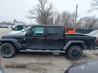 2023 Jeep Gladiator Overland with VIN 1C6HJTFG4PL564093, listed as a IAAI auction lot 41594203 with 37,740 mi miles and . Bid and sale history available at DreamBid. Image 14.