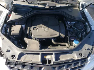 2014 Mercedes-Benz M 350 z VIN 4JGDA5JB2EA316976, wystawiony jako Copart lot #47049235 z przebiegiem 124 303 mil mil oraz Szkoda całkowita • Salvage title. Historia ofert i sprzedaży dostępna na DreamBid. Obrazek 12.