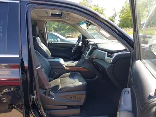 2015 Chevrolet Tahoe LTZ z VIN 1GNSKCKC3FR104845, wystawiony jako IAAI lot #42291785 z przebiegiem 75 047 mil mil oraz . Historia ofert i sprzedaży dostępna na DreamBid. Obrazek 5.
