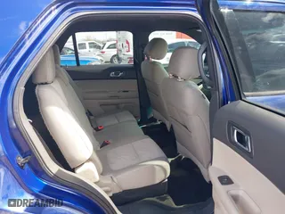 2013 Ford Explorer with VIN 1FM5K7B8XDGB25771, listed as a IAAI auction lot 41883733 with 211,784 mi miles. Bid and sale history available at carsss.com. Image 8.