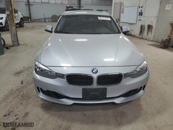 2013 BMW 3 Series 328i xDrive with VIN WBA3B3C56DF532966, listed as a Copart auction lot 52141515 with 174,530 mi miles and Clean Title. Bid and sale history available at carsss.com. Image 5.