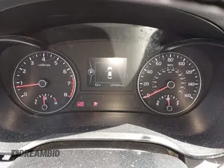 2016 Kia Optima EX z VIN 5XXGU4L37GG048085, wystawiony jako IAAI lot #42044849 z przebiegiem 107 304 mil mil oraz . Historia ofert i sprzedaży dostępna na DreamBid. Obrazek 7.