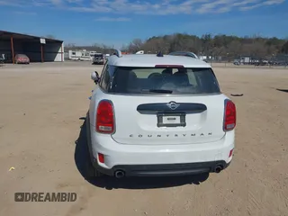 2019 MINI Countryman Cooper S с VIN WMZYT5C53K3G93102, выставлен на аукционе IAAI как лот 41703882 с пробегом 71 581 миль миль и . История ставок и продаж доступна на DreamBid. Изображение 16.