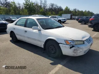 1999 Toyota Camry LE z VIN 4T1BG22K7XU440181, wystawiony jako Copart lot #59304385 z przebiegiem 113 864 mil mil oraz Czysty tytuł • Clean title. Historia ofert i sprzedaży dostępna na DreamBid. Obrazek 4.