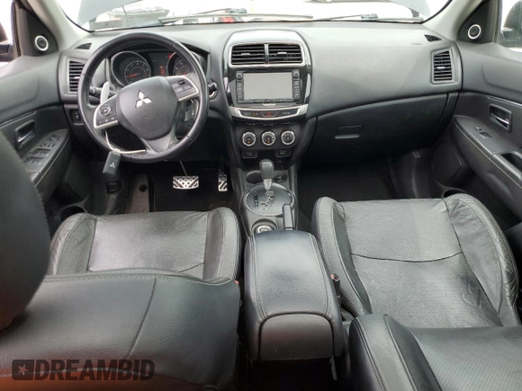 2015 Mitsubishi Outlander GT with VIN 4A4AR4AWXFE040546, listed as a Copart auction lot 55917935 with 323,546 mi miles and Salvage title. Bid and sale history available at DreamBid. Image 8.