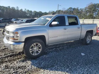 2017 Chevrolet Silverado 1500 LT with VIN 3GCPCREC9HG142061, listed as a Copart auction lot 85736124 with 102,572 mi miles and Clean Title. Bid and sale history available at carsss.com. Image 1.