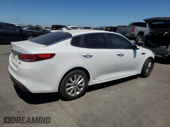 2018 Kia Optima S with VIN 5XXGT4L31JG229693, listed as a Copart auction lot 60841225 with 63,739 mi miles and Salvage title. Bid and sale history available at DreamBid. Image 3.