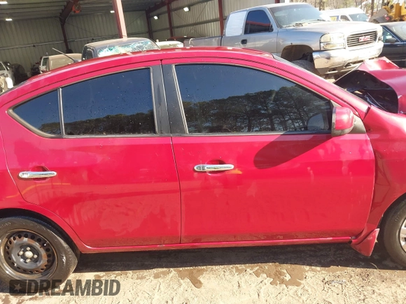 2012 Nissan Versa S with VIN 3N1CN7AP5CL844659, listed as a IAAI auction lot 41763533 with 85,271 mi miles. Bid and sale history available at carsss.com. Image 14.