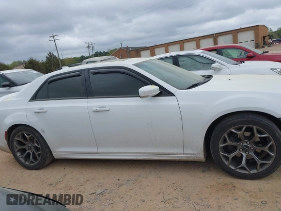 2018 Chrysler 300 S with VIN 2C3CCABG2JH269624, listed as a IAAI auction lot 41918109 with 147,709 mi miles and . Bid and sale history available at DreamBid. Image 13.