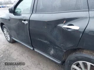 2015 Nissan Pathfinder Platinum with VIN 5N1AR2MM4FC632070, listed as a IAAI auction lot 41174342 with 192,651 mi miles and . Bid and sale history available at DreamBid. Image 18.