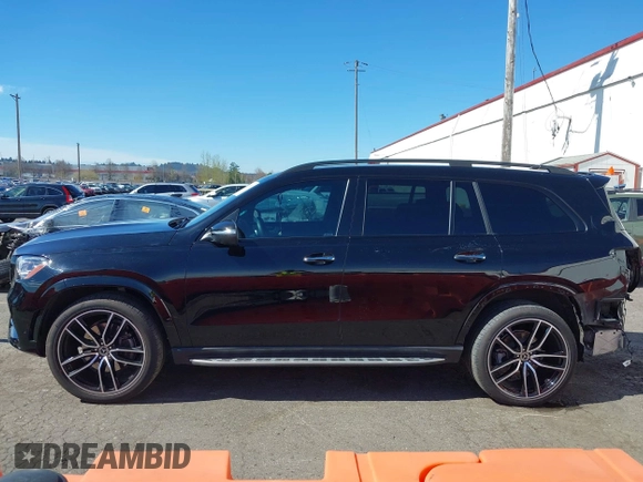2021 Mercedes-Benz GLS 580 with VIN 4JGFF8GE0MA388402, listed as a IAAI auction lot 41877633 with 48,798 mi miles and . Bid and sale history available at DreamBid. Image 15.