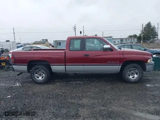 1996 Dodge Ram 1500 with VIN 3B7HC13Z2TG112230, listed as a IAAI auction lot 41812400 with 119,750 mi miles. Bid and sale history available at carsss.com. Image 13.