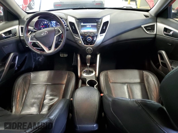 2015 Hyundai Veloster z VIN KMHTC6AD4FU222904, wystawiony jako Copart lot #60853105 z przebiegiem 133 289 mil mil oraz Czysty tytuł • Clean title. Historia ofert i sprzedaży dostępna na DreamBid. Obrazek 8.
