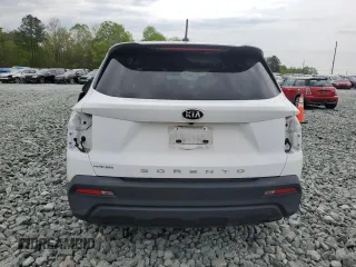 2021 Kia Sorento LX z VIN 5XYRG4LC3MG022168, wystawiony jako Copart lot #52895075 z przebiegiem 93 914 mil mil oraz Szkody całkowita. Historia ofert i sprzedaży dostępna na DreamBid. Obrazek 6.