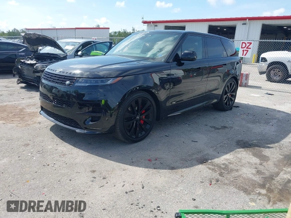 2024 Land Rover Range Rover Sport Dynamic SE with VIN SAL1L9FU3RA420944, listed as a IAAI auction lot 42379575 with 9,959 mi miles and . Bid and sale history available at DreamBid. Image 18.