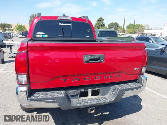 2018 Toyota Tacoma SR5 with VIN 3TMAZ5CN2JM067292, listed as a IAAI auction lot 41851959 with 70,988 mi miles and . Bid and sale history available at DreamBid. Image 16.