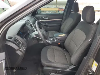 2018 Ford Explorer XLT with VIN 1FM5K8D81JGB31179, listed as a Copart auction lot 44733125 with 123,541 mi miles and Salvage Title. Bid and sale history available at carsss.com. Image 7.