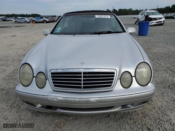 2003 Mercedes-Benz CLK-Class 3.2L with VIN WDBLK65G23T135336, listed as a Copart auction lot 73281474 with 146,750 mi miles and Salvage Title. Bid and sale history available at carsss.com. Image 5.