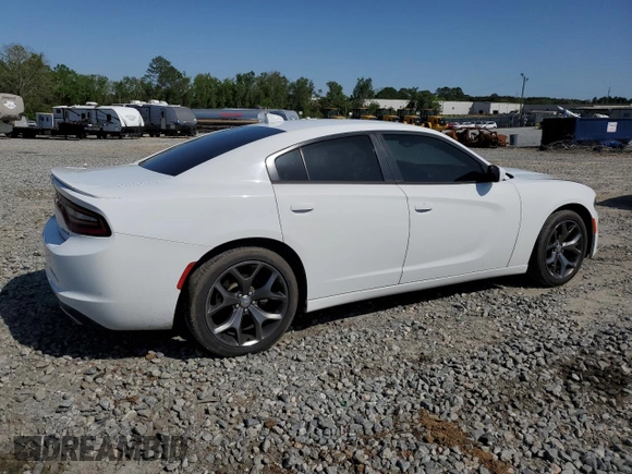 2015 Dodge Charger SXT with VIN 2C3CDXHG7FH827546, listed as a Copart auction lot 52421945 with 212,987 mi miles and Salvage Title. Bid and sale history available at DreamBid. Image 3.