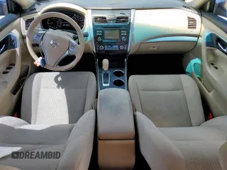 2015 Nissan Altima 2.5 z VIN 1N4AL3AP1FC213710, wystawiony jako Copart lot #62094395 z przebiegiem 161 331 mil mil oraz Szkoda całkowita • Salvage title. Historia ofert i sprzedaży dostępna na DreamBid. Obrazek 8.