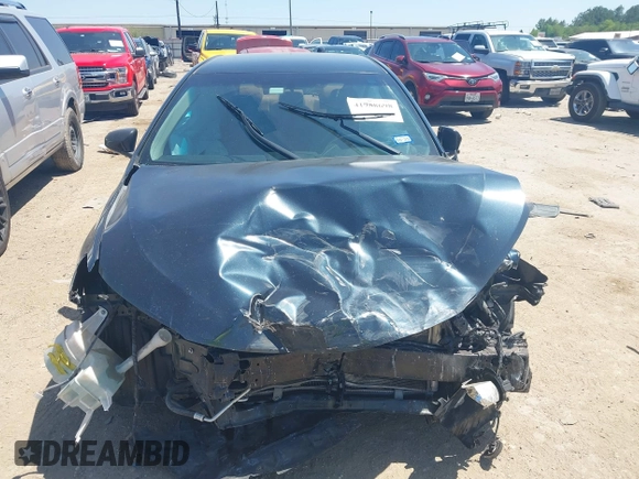 2016 Toyota Camry XLE with VIN 4T4BF1FK3GR535768, listed as a IAAI auction lot 41988698 with 157,452 mi miles. Bid and sale history available at carsss.com. Image 13.