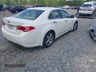 2011 Acura TSX with VIN JH4CU2F67BC015118, listed as a IAAI auction lot 41958687 with 1 mi miles. Bid and sale history available at carsss.com. Image 4.
