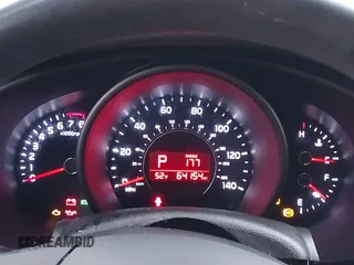 2016 Kia Soul z VIN KNDJN2A25G7342160, wystawiony jako IAAI lot #40857245 z przebiegiem 64 154 mil mil oraz . Historia ofert i sprzedaży dostępna na DreamBid. Obrazek 7.
