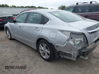 2015 Nissan Altima 2.5 S with VIN 1N4AL3AP9FC248737, listed as a IAAI auction lot 41930927 with 47,428 mi miles. Bid and sale history available at carsss.com. Image 3.