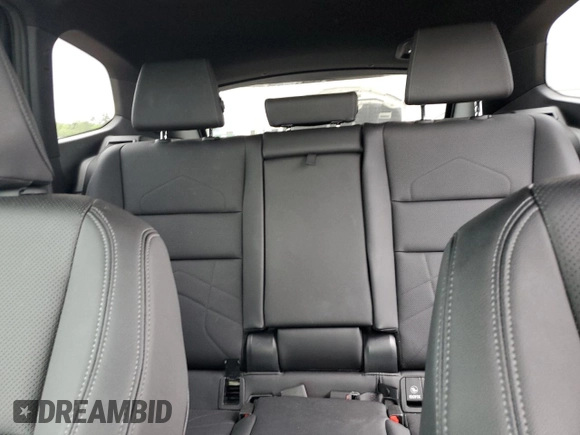 2023 BMW X1 xDrive28i с VIN WBX73EF04P5X15700, выставлен на аукционе Copart как лот 56488145 с пробегом 19 980 миль миль и Списание • Salvage title. История ставок и продаж доступна на DreamBid. Изображение 10.