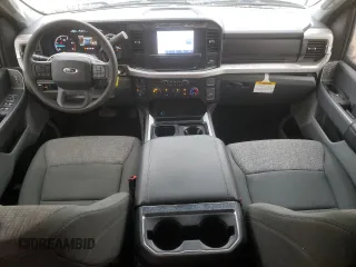 2024 Ford F-350 XL with VIN 1FT8W3DT4RED83562, listed as a Copart auction lot 54500415 with 32,691 mi miles and Salvage Title. Bid and sale history available at DreamBid. Image 8.